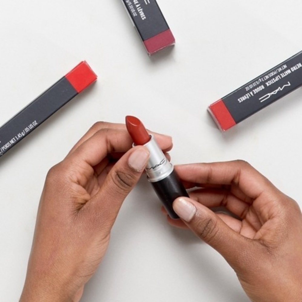 ❤️🌶️💄 MAC Matte Lipstick 💄🌶️ ❤️ - Picture 2 of 16